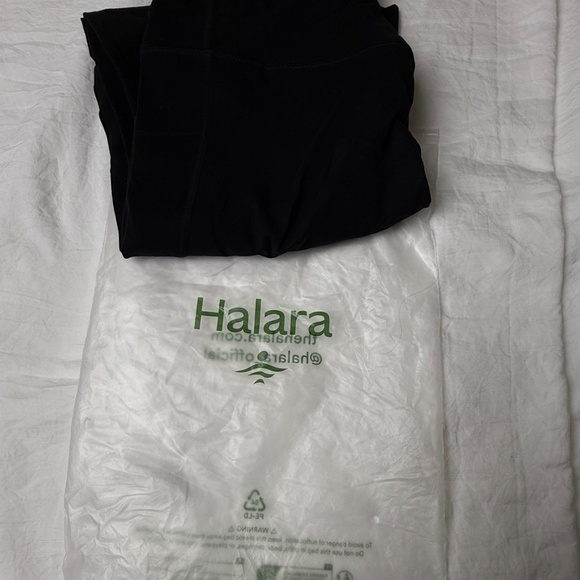 Halara UltraSculpt™ High Waisted Scrunch Butt Lifting Tummy Control 7/8 SZ Med - Picture 9 of 10